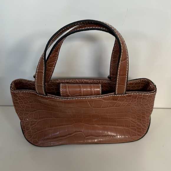 Tommy Hilfiger brown shoulder bag. - Picture 2 of 3